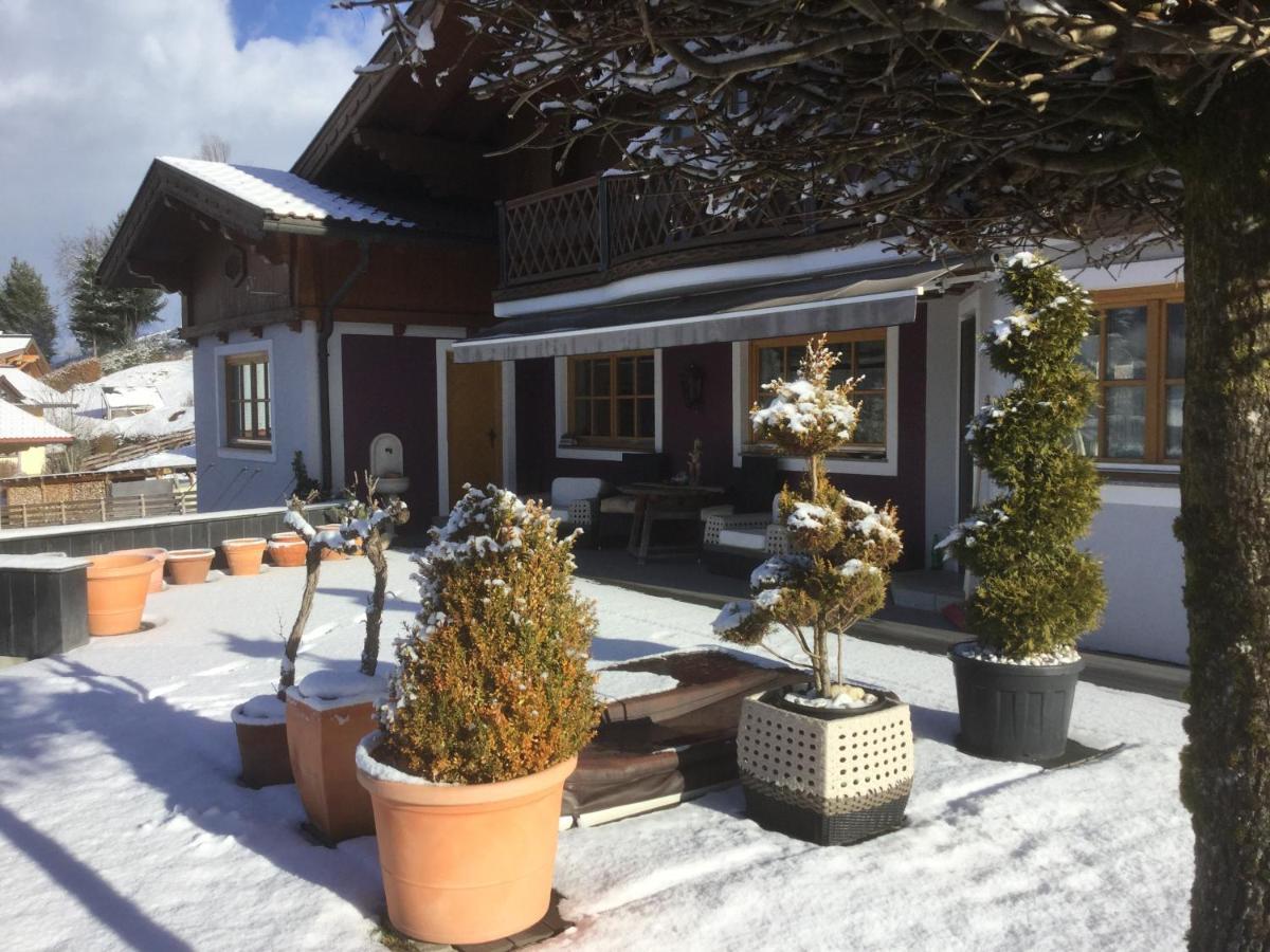 Haus Christina Apartamento Sankt Johann im Pongau Exterior foto