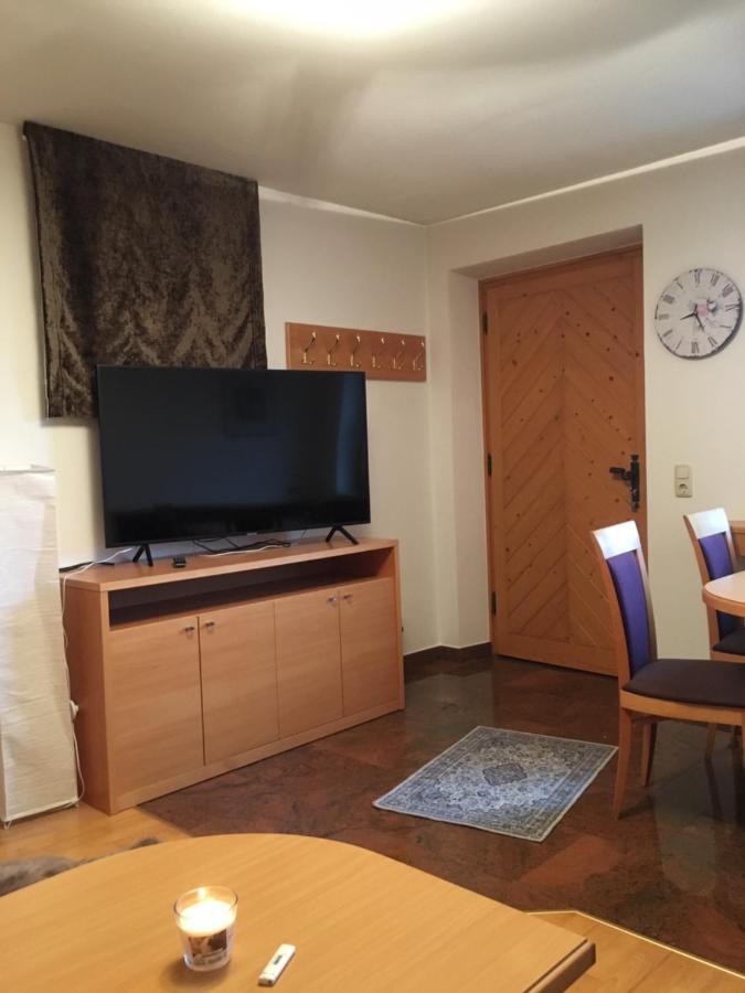Haus Christina Apartamento Sankt Johann im Pongau Exterior foto
